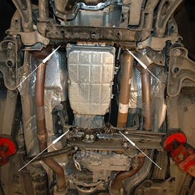 Unterfahrschutz Getriebe 2.5mm Stahl Jeep Grand Cherokee 2011 bis 2014 2.jpg